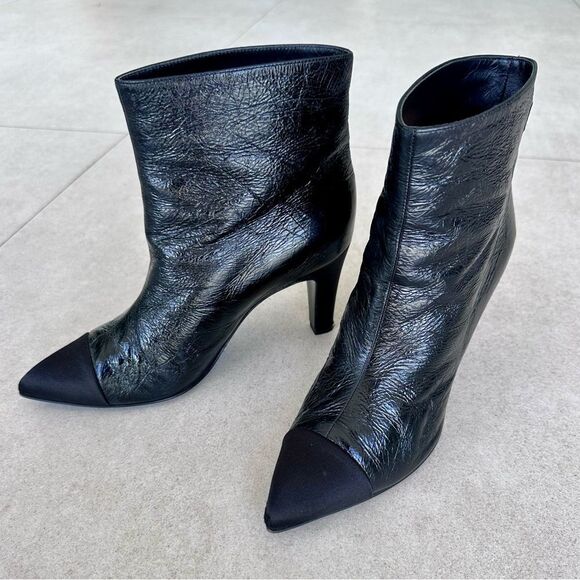 Chanel CC Logo Crumpled Calfskin Satin Cap Toe Short Ankle Boots EU 38.5 US7.5-8 - Picture 10 of 12